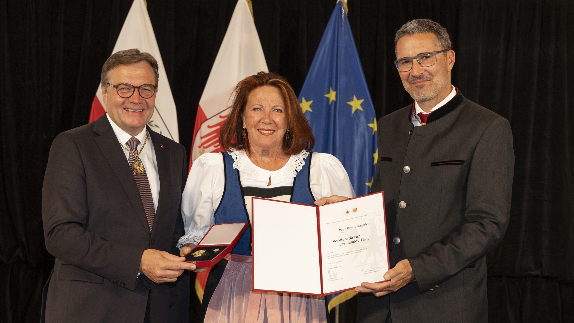 Verdienstkreuz des Landes Tirol an CS Mag.a Renate Magerle